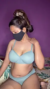 Chat +18 de Desi_baddie ao vivo