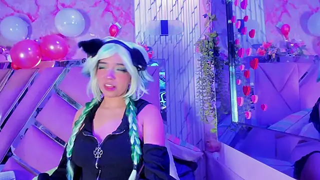 Akane_Hikari_のウェブカメラショー