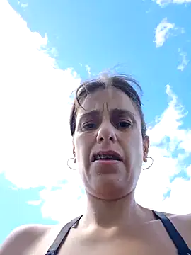 Lupita_sol's Webcam Show