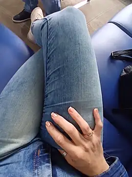 Pokazy przed kamerką – Lupita_sol