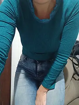 Lupita_sol Show in webcam