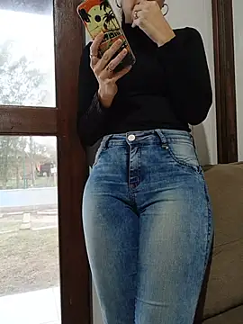 Pokazy przed kamerką – Lupita_sol