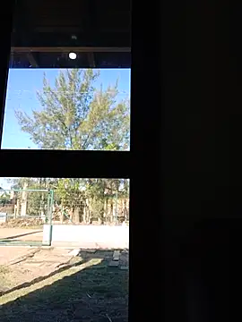 Lupita_sol's Webcam Show