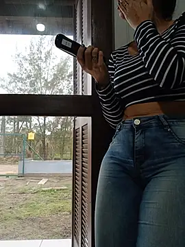 Lupita_sol ওয়েবক্যাম শো