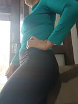Lupita_sol Show in webcam