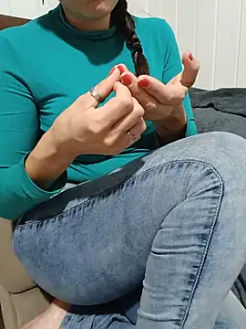 Pertunjukan Kamera Web Lupita_sol