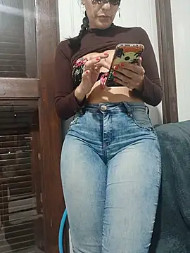 Pokazy przed kamerką – Lupita_sol