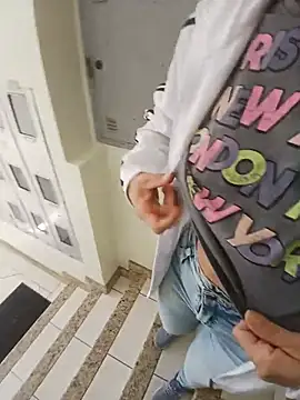 Lupita_sol ওয়েবক্যাম শো