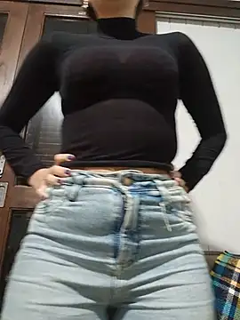 Show modela Lupita_sol na web-kameri