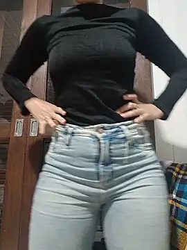 Pertunjukan Kamera Web Lupita_sol