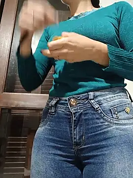 Lupita_sol Webcam show