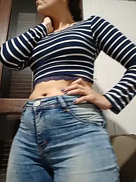 הופעת וובקאם של Lupita_sol