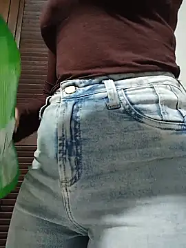 הופעת וובקאם של Lupita_sol