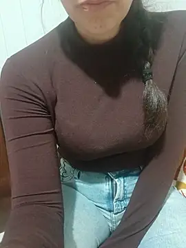 Pokazy przed kamerką – Lupita_sol