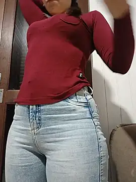 Lupita_sol Adlı Modelin Web Kamerası Şovu