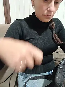 Pokazy przed kamerką – Lupita_sol