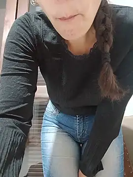 Pokazy przed kamerką – Lupita_sol