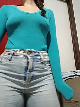 הופעת וובקאם של Lupita_sol