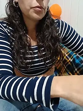 Lupita_sol Adlı Modelin Web Kamerası Şovu