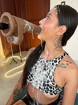 ValentinaBianchi Adlı Modelin Web Kamerası Şovu