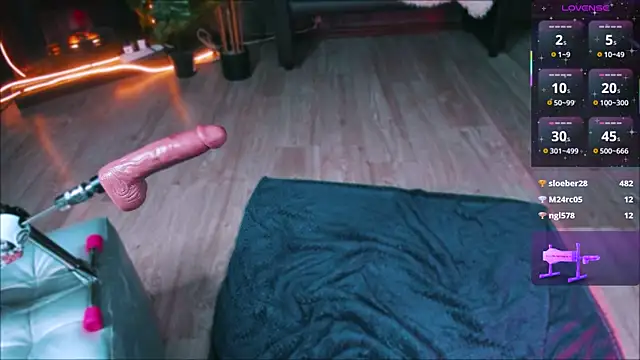 Mira_Fyre's Webcam Show