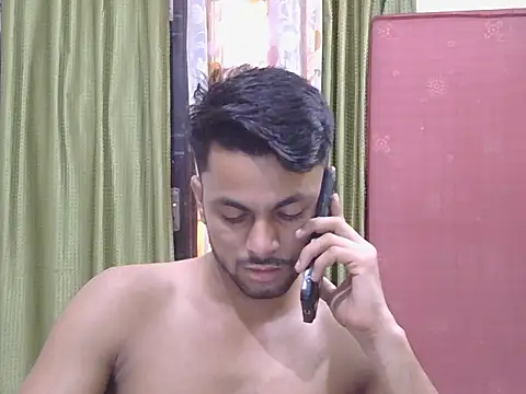 Stubborndesiboy 网络视讯表演