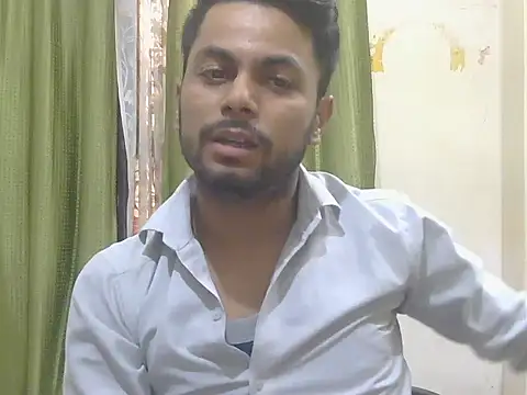Stubborndesiboy's Webcam Show