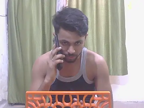Stubborndesiboy Шоу с уебкамера