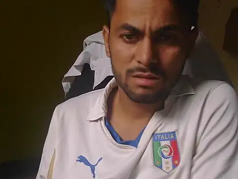 Stubborndesiboy Show Webcam