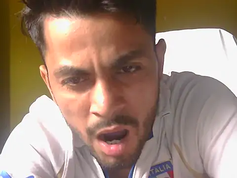 Stubborndesiboyのウェブカメラショー