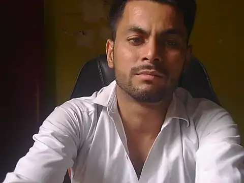 Stubborndesiboy 网络视讯表演