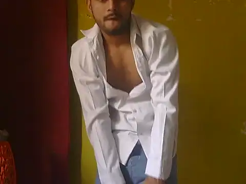 Stubborndesiboy – webcam-show