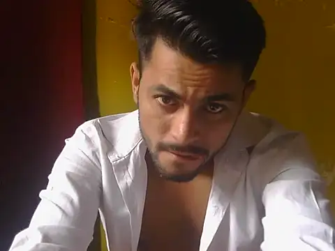 Stubborndesiboy 网络视讯表演