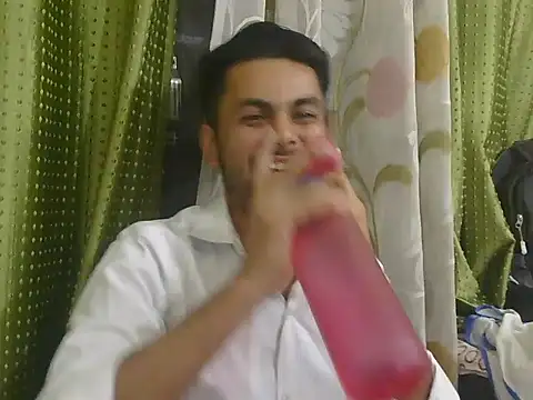 Stubborndesiboy ওয়েবক্যাম শো