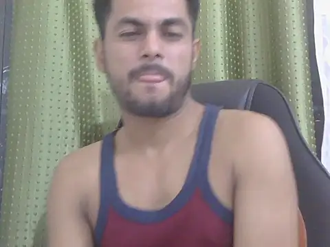Stubborndesiboy webkamerás műsora