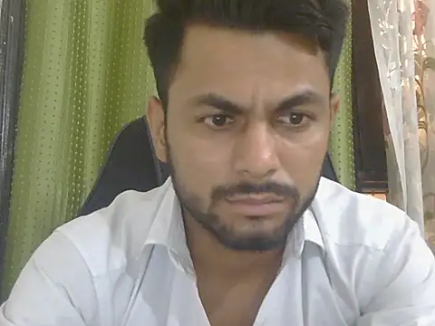 Stubborndesiboy's Webcam Show