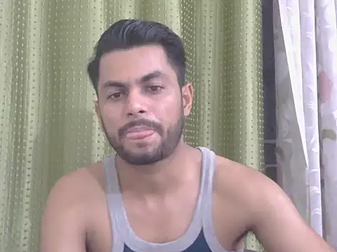 Webkamerová show Stubborndesiboy