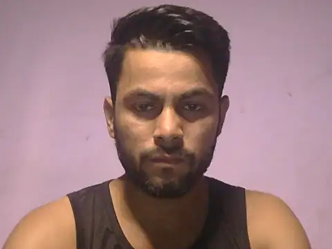 הופעת וובקאם של Stubborndesiboy