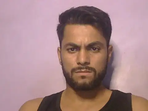 عرض كام Stubborndesiboy