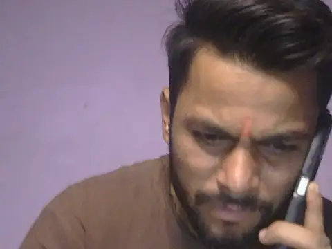 Stubborndesiboy Webcam-Show