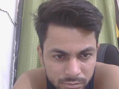 Stubborndesiboy Adlı Modelin Web Kamerası Şovu