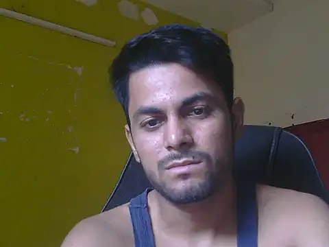 عرض كام Stubborndesiboy