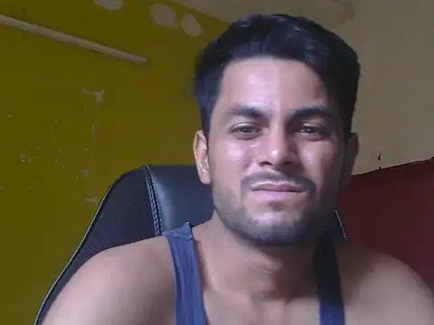 Stubborndesiboy's Webcam Show