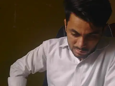 Stubborndesiboy's Webcam Show