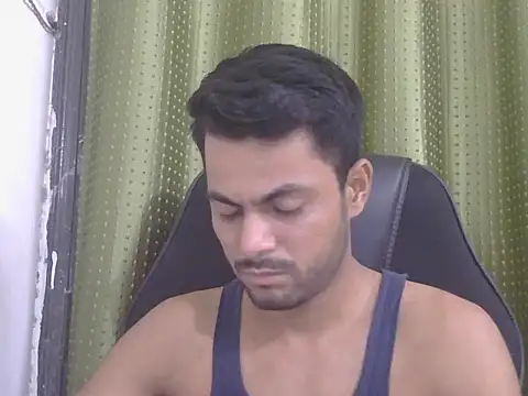 Stubborndesiboy Show Webcam