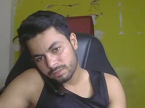 عرض كام Stubborndesiboy