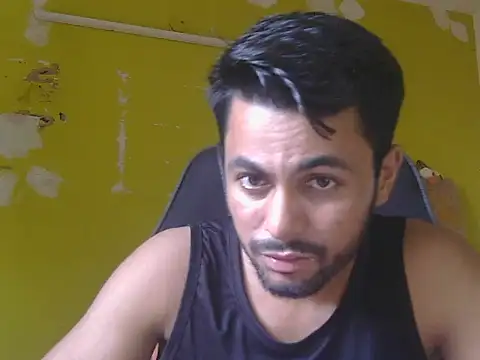 Stubborndesiboy Show Webcam