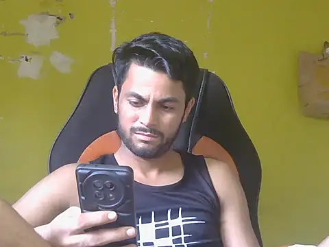 Stubborndesiboy Шоу с уебкамера