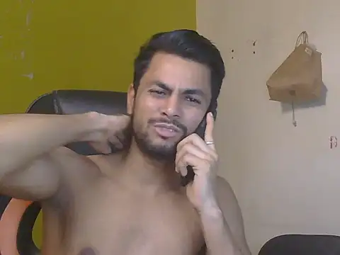 Stubborndesiboy ওয়েবক্যাম শো