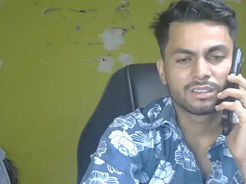 Stubborndesiboy 网络视讯表演